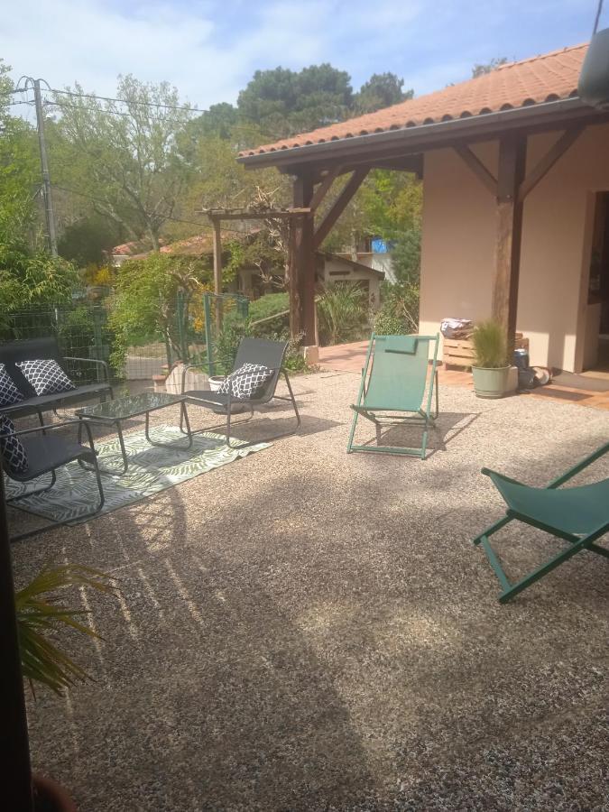 Maison Au Dessus Du Lac De بيسكاروس المظهر الخارجي الصورة